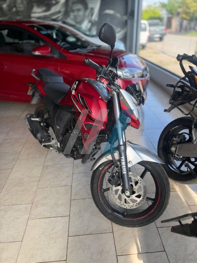 YAMAHA FZ-S FI